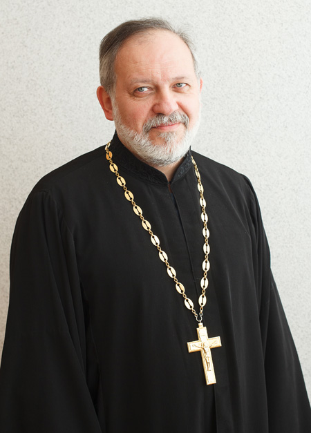 Священник Александр Дьяченко. Фото: Андрей Петров.